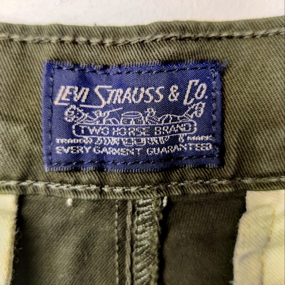 Levi Men's green cargo pants size W36 L30 - Picture 3 of 4
